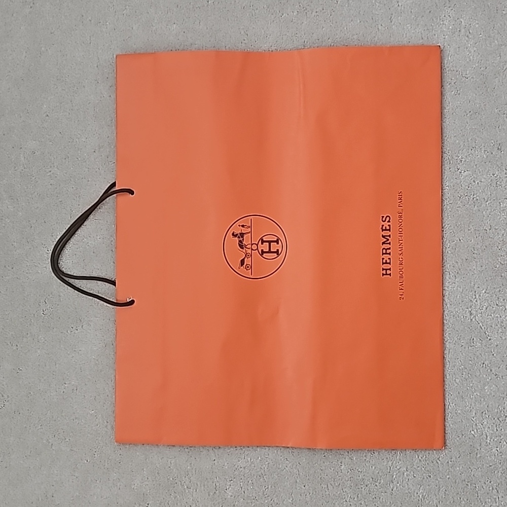 Hermes XL paper shopping bag